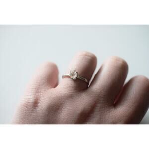 alternative raw diamond engagement ring raw crystal size 4 5 6 7 8 8 9 10 11 12